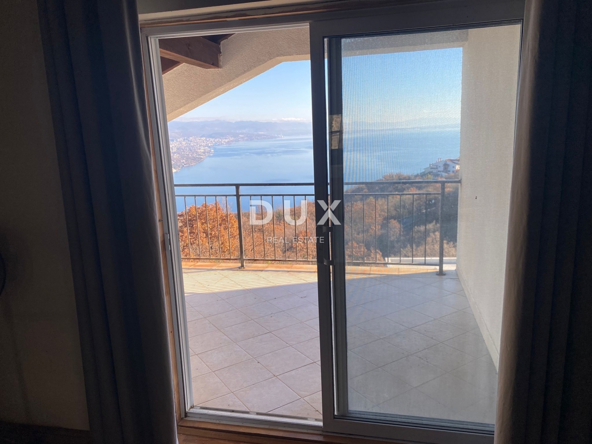 OPATIJA, BREGI - casa indipendente 400 m2 + giardino 826 m2 + 3 garage con vista mare! OCCASIONE!