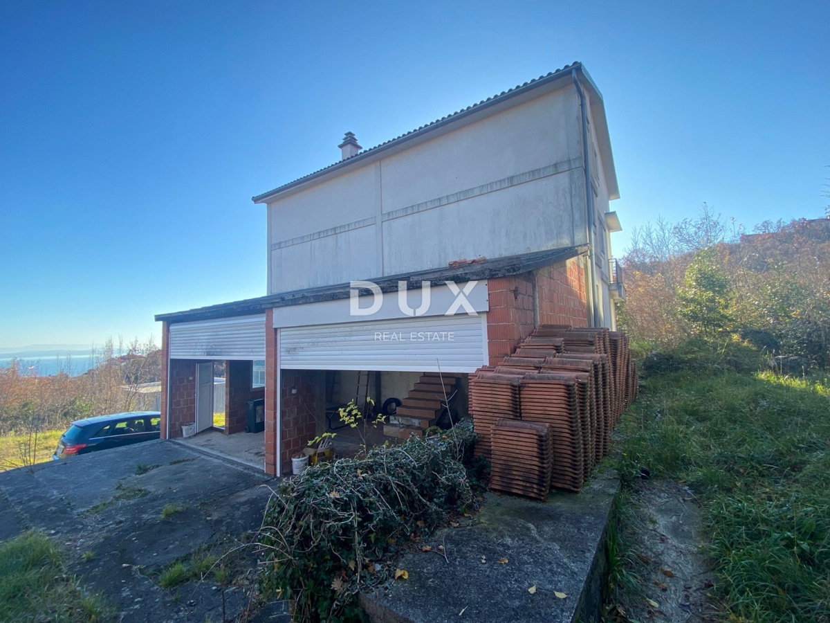 OPATIJA, BREGI - casa indipendente 400 m2 + giardino 826 m2 + 3 garage con vista mare! OCCASIONE!