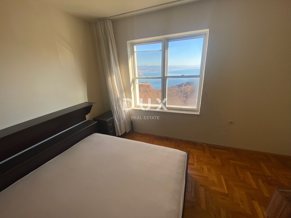 OPATIJA, BREGI - casa indipendente 400 m2 + giardino 826 m2 + 3 garage con vista mare! OCCASIONE!