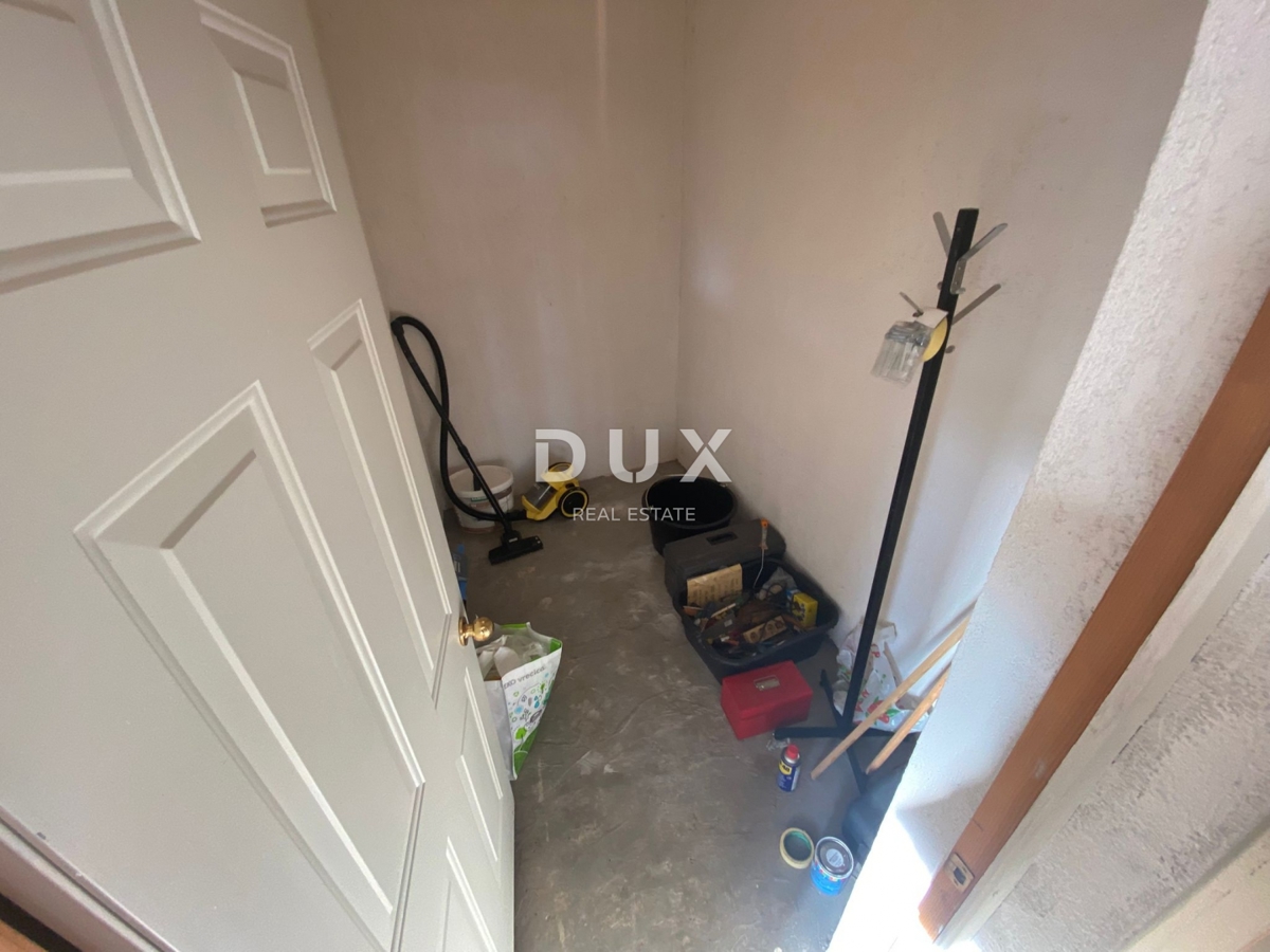 OPATIJA, BREGI - casa indipendente 400 m2 + giardino 826 m2 + 3 garage con vista mare! OCCASIONE!