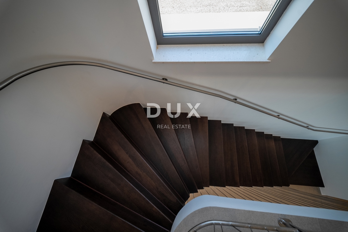 OPATIJA, LOVRAN - Nuovo edificio di alta qualità con piscina e vista panoramica