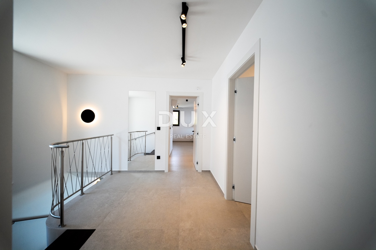 OPATIJA, LOVRAN - Nuovo edificio di alta qualità con piscina e vista panoramica