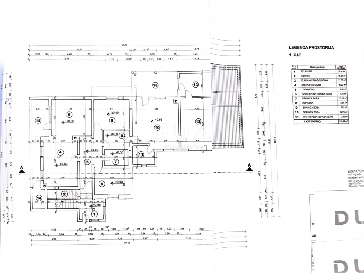 ISTRIA, POREČ - Palazzo condominiale con 5 unità abitative