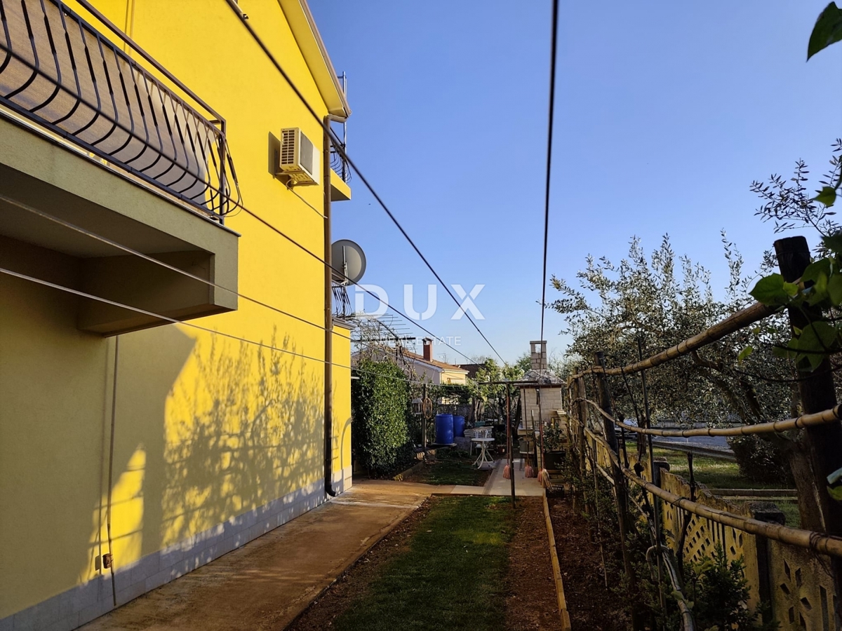 ISTRIA, POREČ - Palazzo condominiale con 5 unità abitative