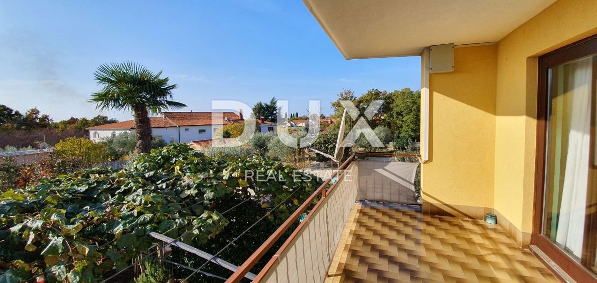 ISTRIA, POREČ - Palazzo condominiale con 5 unità abitative