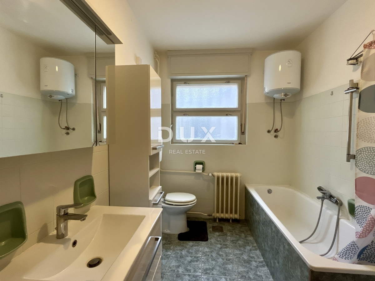 OPATIJA, LOVRAN - Casa indipendente a 50 m dal centro, a 150 m dal mare