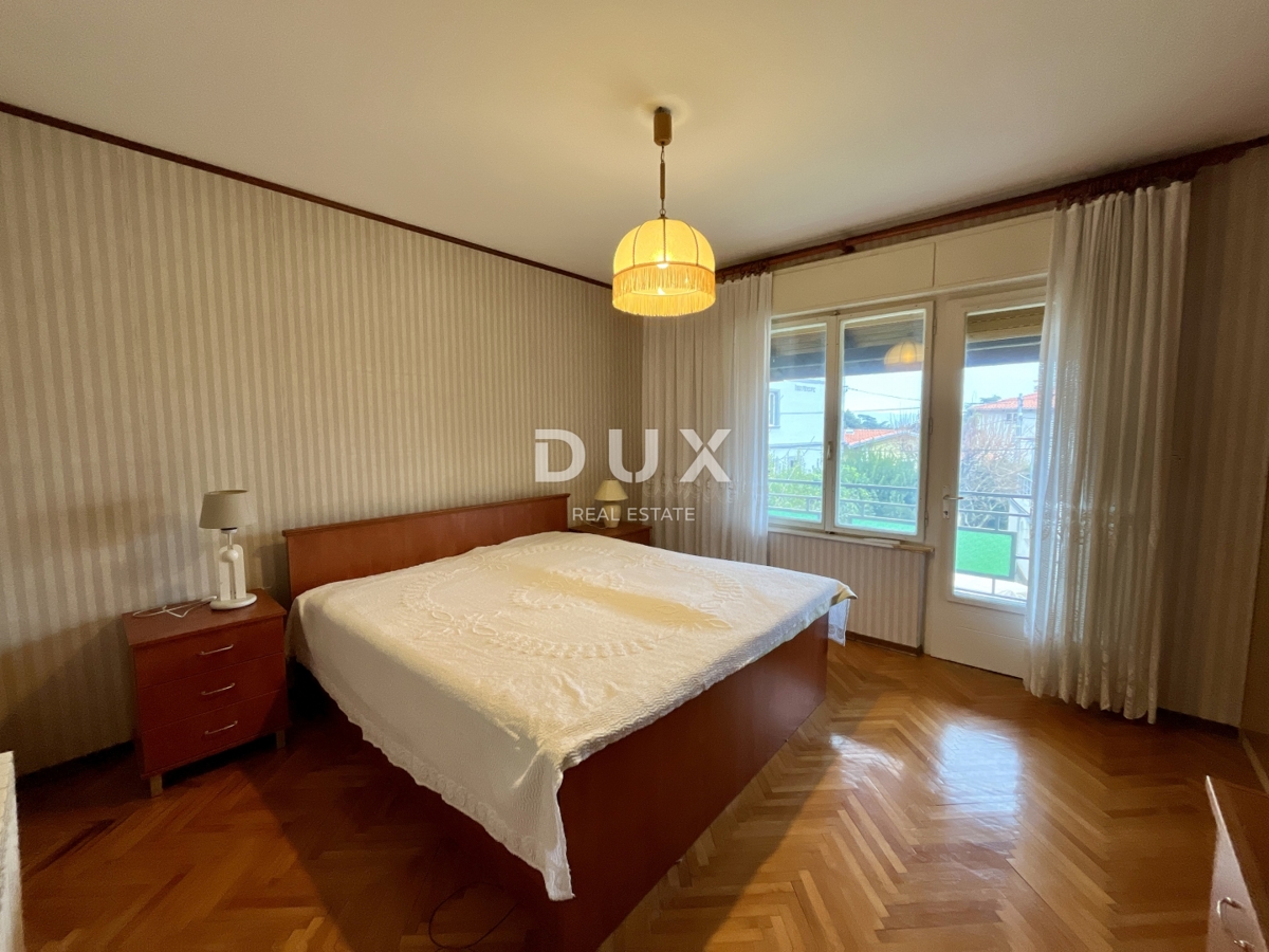 OPATIJA, LOVRAN - Casa indipendente a 50 m dal centro, a 150 m dal mare