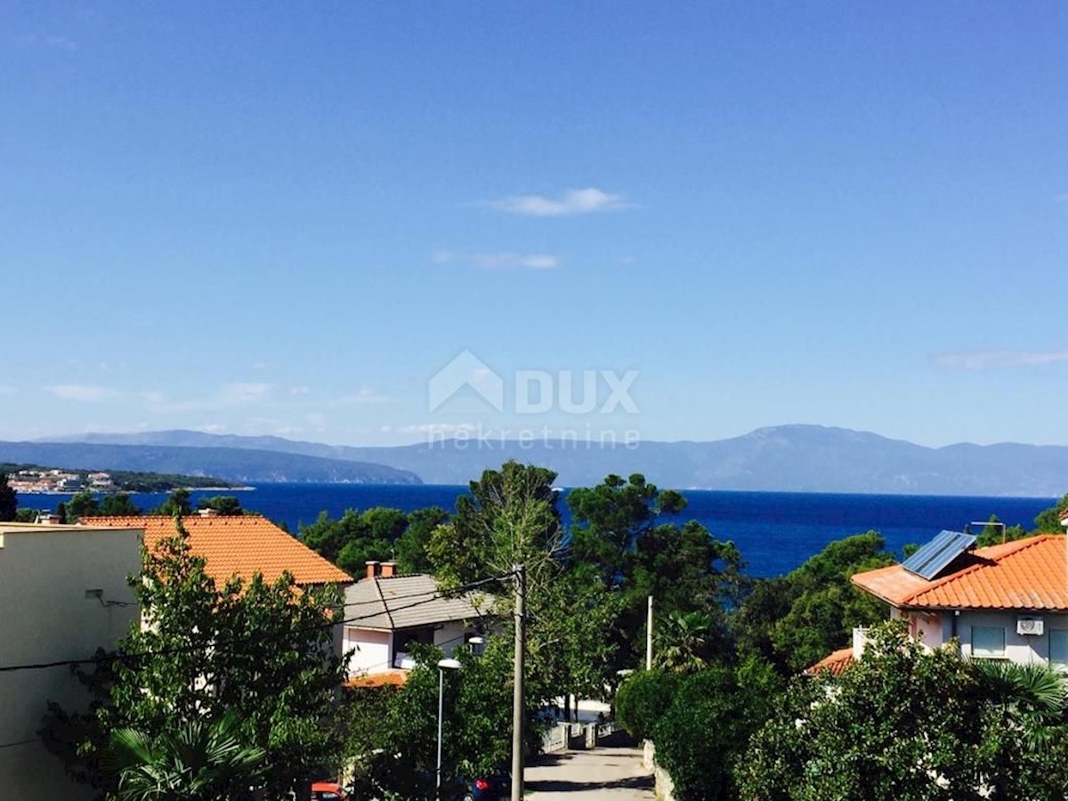 MALINSKA- Villa in una posizione fantastica con vista sul mare