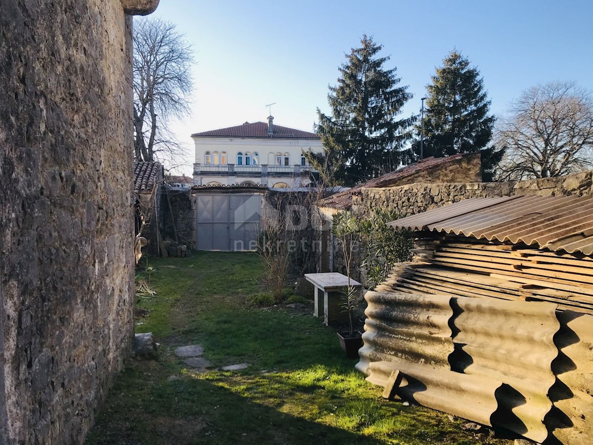 ISTRIA, GRAČIŠĆE - Casa nel centro del paese