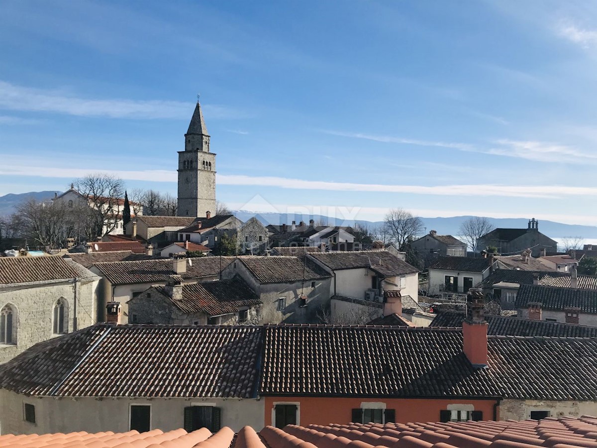 ISTRIA, GRAČIŠĆE - Casa nel centro del paese