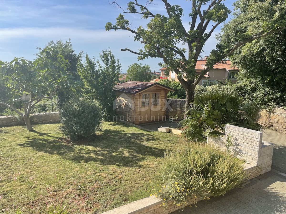 ISTRIA, VILLAGGIO DI ROVIGNO - Bella casa con vista sul mare aperto