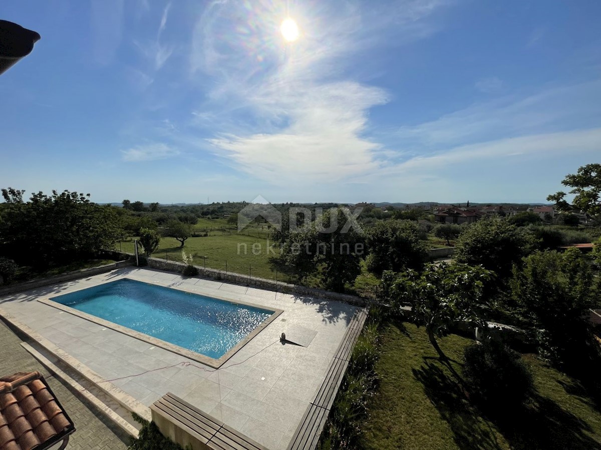 ISTRIA, VILLAGGIO DI ROVIGNO - Bella casa con vista sul mare aperto