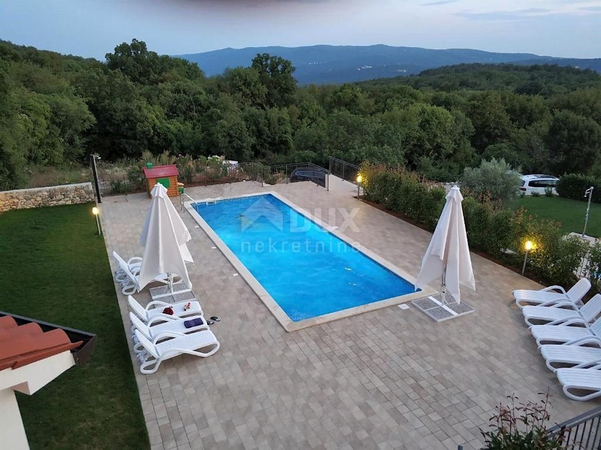 ISTRIA, RABAC - Villa in posizione ambita