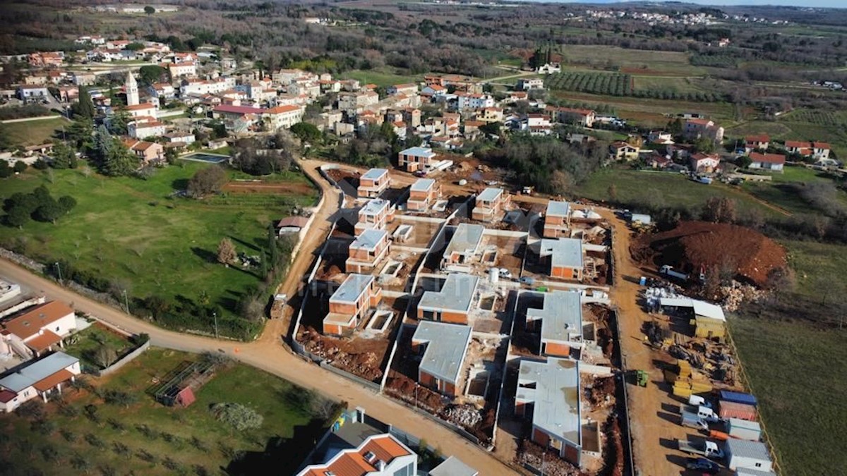 ISTRIA, POREČ - Villa moderna in costruzione vicino a Parenzo