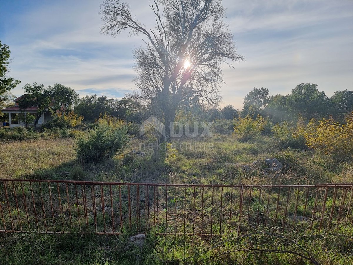 Terreno Donje Raštane, Sveti Filip I Jakov, 2.272m2