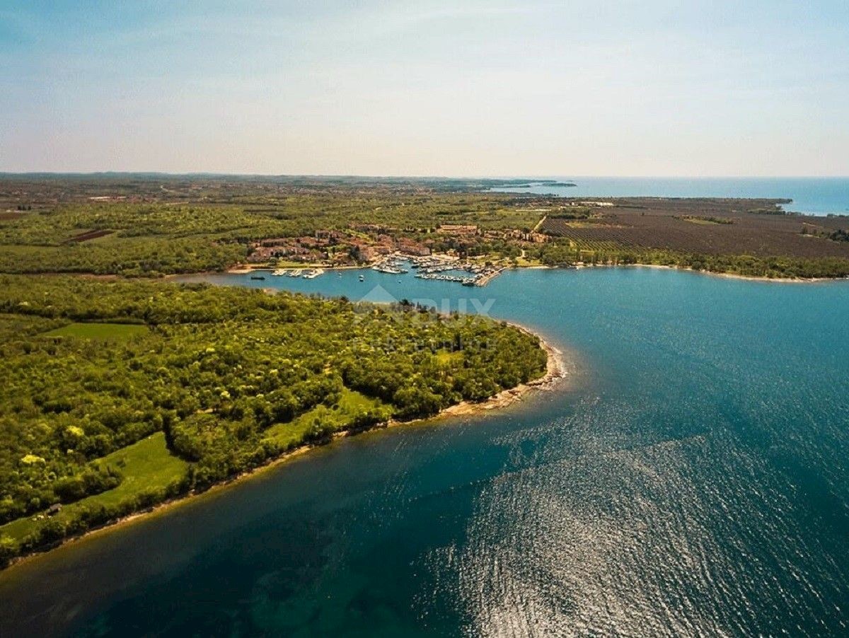 Terreno Poreč, 1.500m2