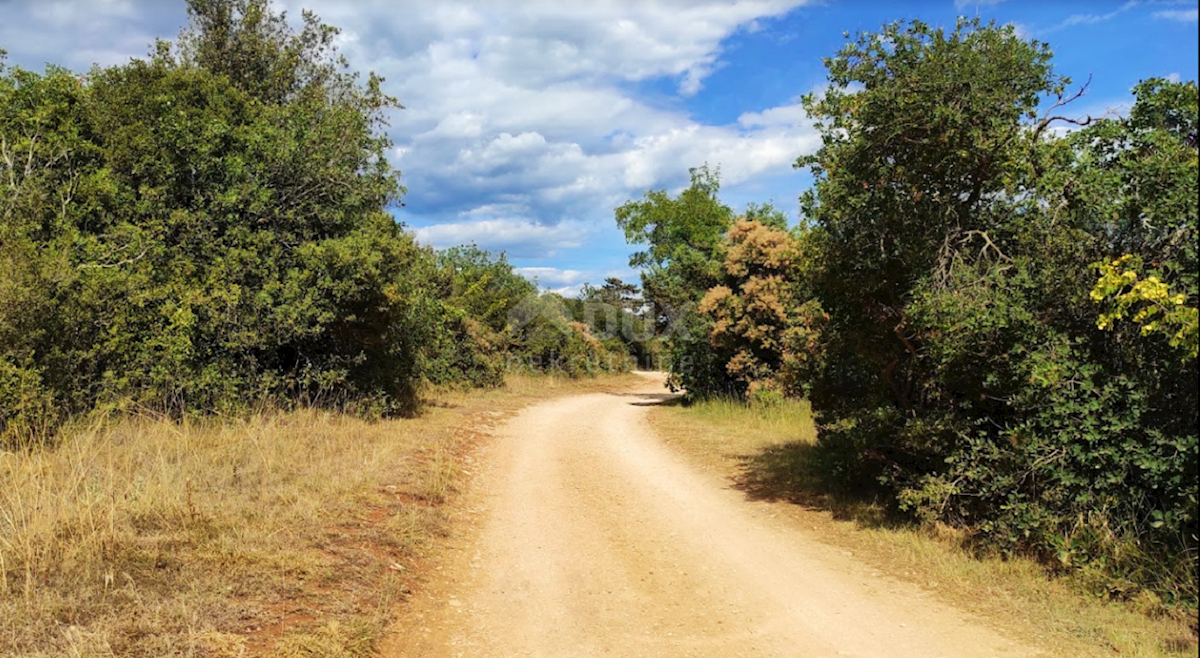 Terreno Poreč, 1.500m2