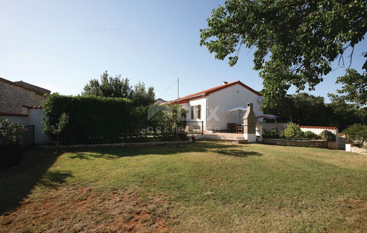 ISTRIA, MARČANA - Casa in pietra ristrutturata con piscina