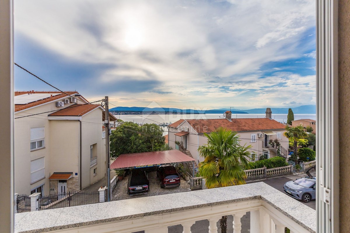 ISOLA DI KRK, MALINSKA - Villa in pietra vicino al mare