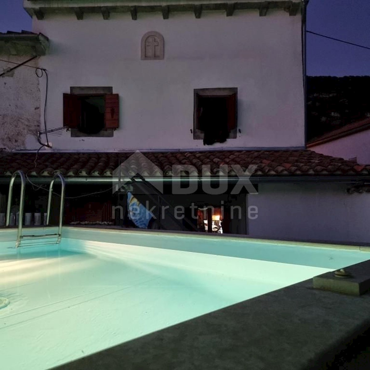 ISTRIA, ĆIĆARIJA, LANIŠĆE - Casa in pietra restaurata con piscina