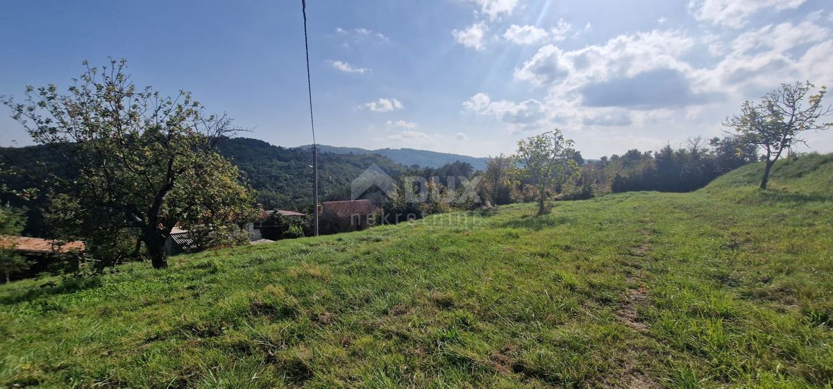 Terreno Motovun, 415m2