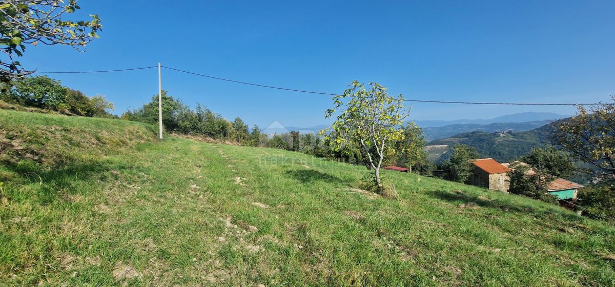 Terreno Motovun, 415m2