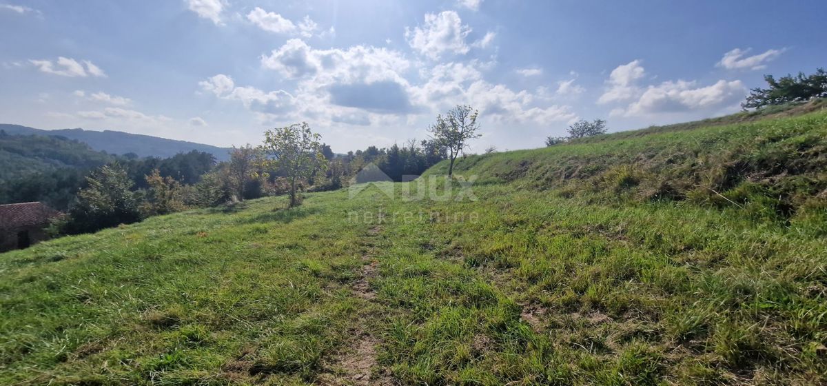 Terreno Motovun, 415m2