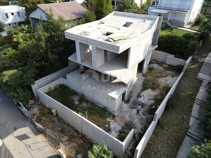 NJIVICE - BELLA VILLA IN FASE DI ROH-BAU, 1A FILA AL MARE
