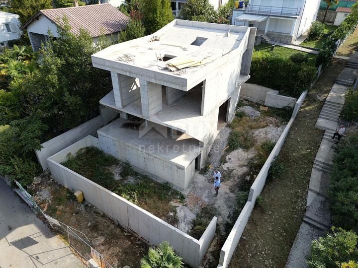 NJIVICE - BELLA VILLA IN FASE DI ROH-BAU, 1A FILA AL MARE