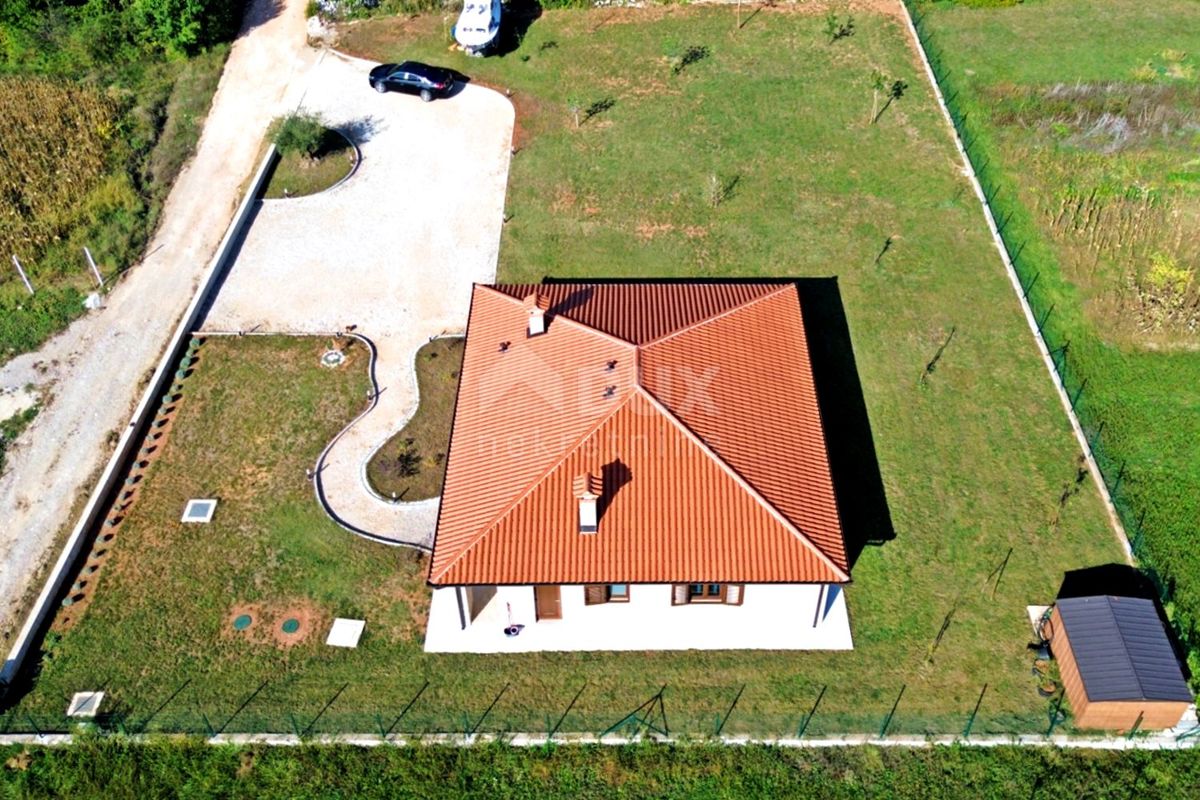 ISTRIA, LABIN - Casa con ampio giardino in periferia