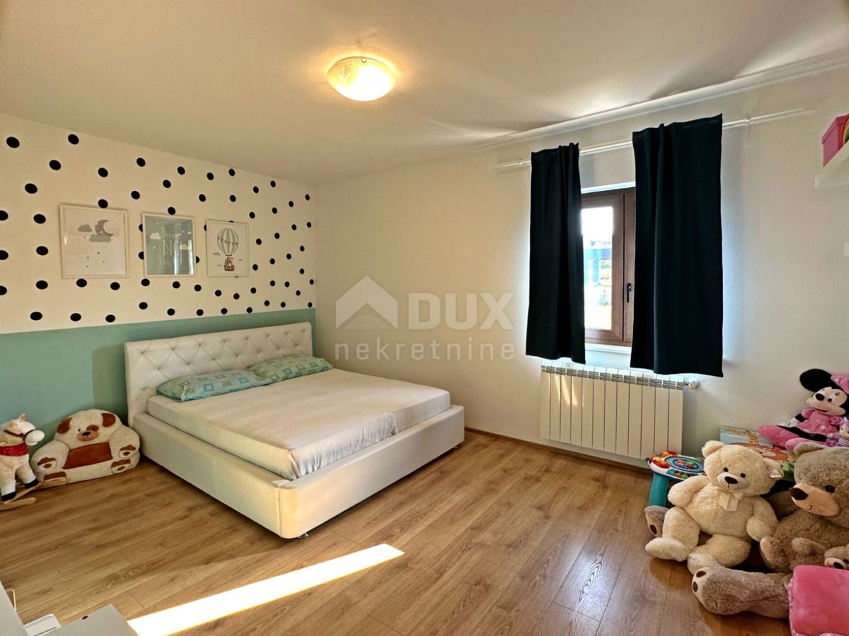 ISTRIA, LABIN - Casa con ampio giardino in periferia
