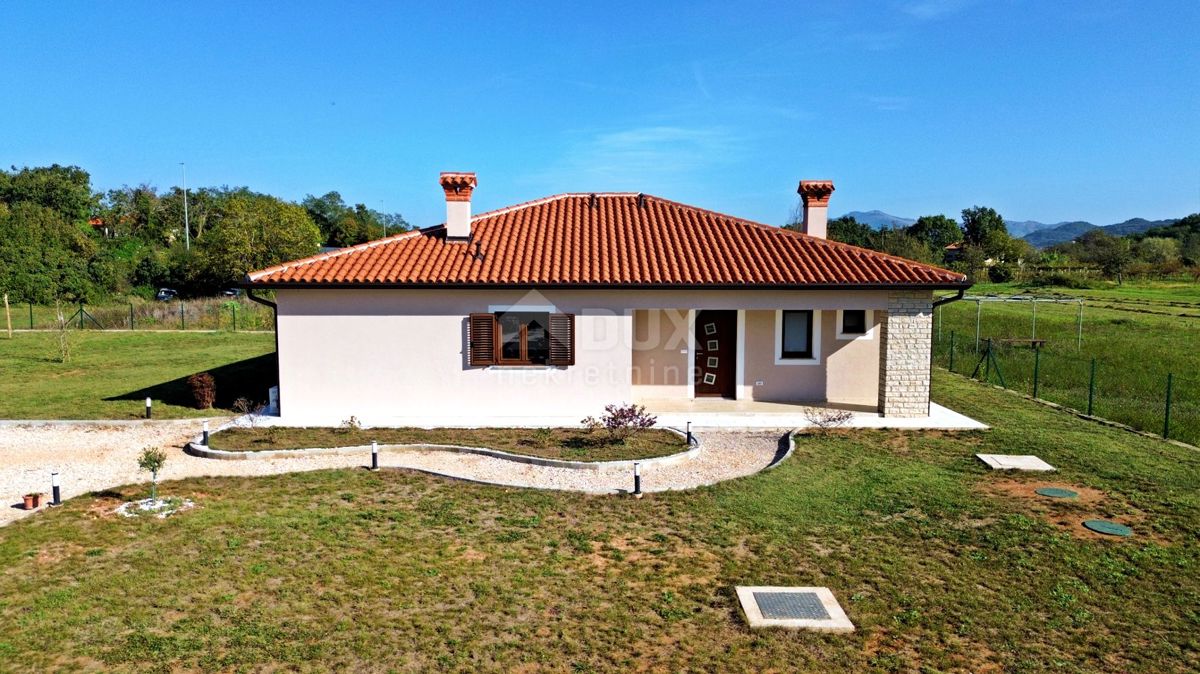ISTRIA, LABIN - Casa con ampio giardino in periferia