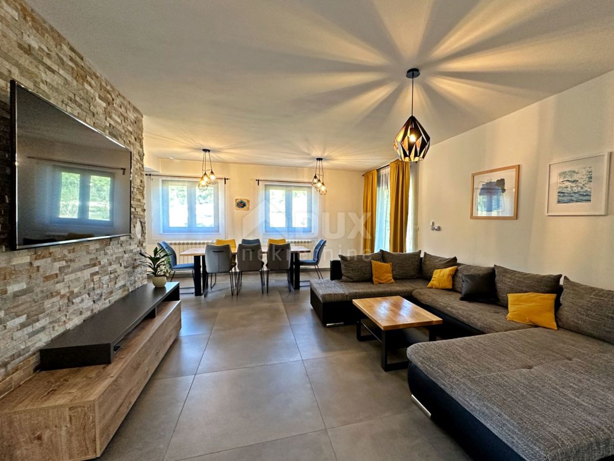 ISTRIA, LABIN - Casa con ampio giardino in periferia