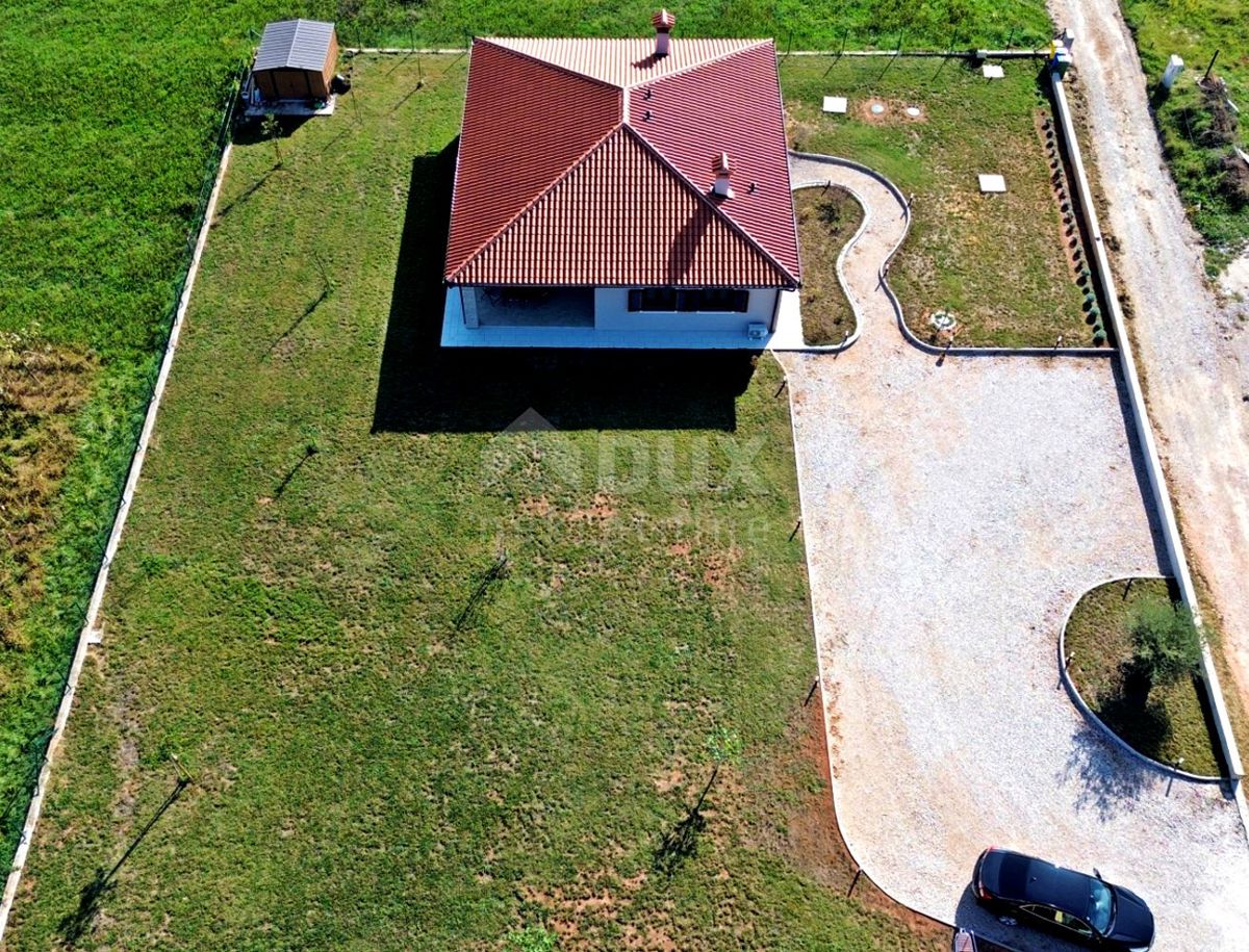 ISTRIA, LABIN - Casa con ampio giardino in periferia