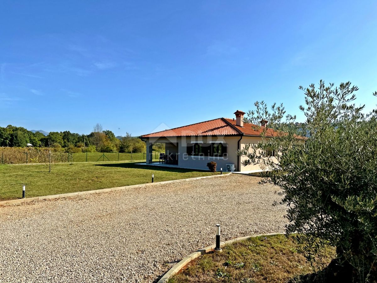 ISTRIA, LABIN - Casa con ampio giardino in periferia