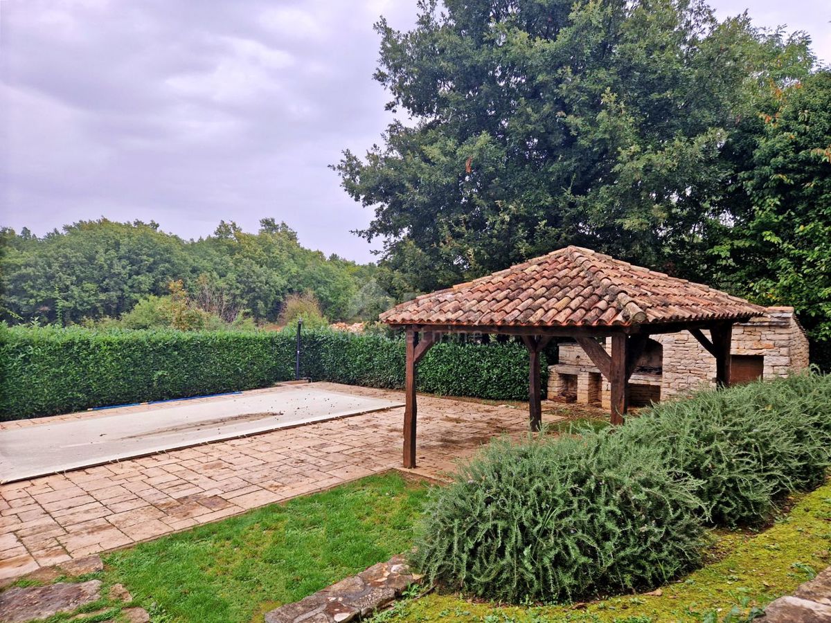 ISTRIA, SVETI LOVREČ - Casa rurale con piscina