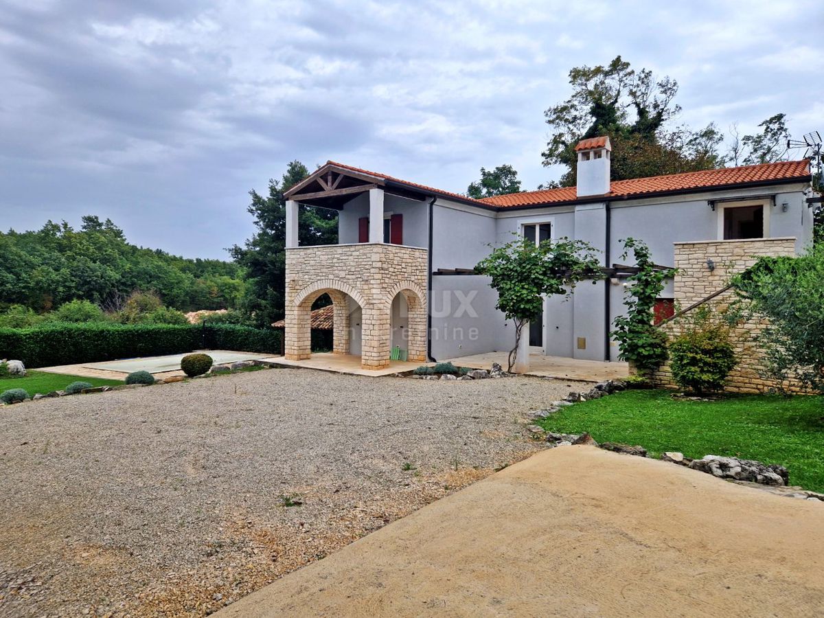 ISTRIA, SVETI LOVREČ - Casa rurale con piscina