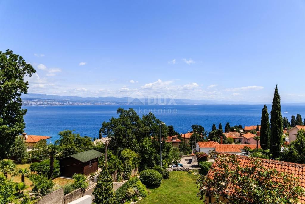 OPATIJA, LOVRAN, IKA - villa 380m2 con vista panoramica sul mare e piscina + giardino paesaggistico 700m2