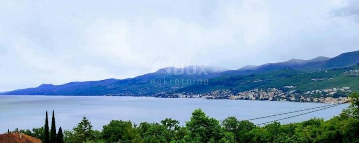 RIJEKA, COSTABELLA, BIVIO - terreno edificabile 2255m2 con vista sul mare per un edificio residenziale - appartamenti - appartamenti / casa familiare / villa / casa in affitto - vacanze con piscina