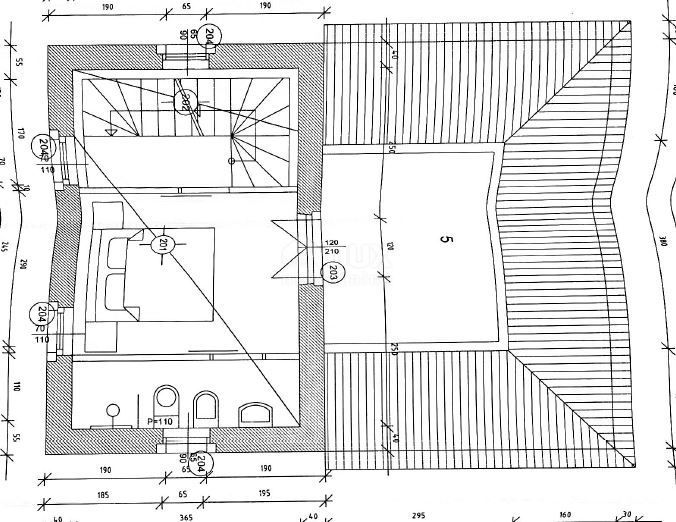 ISTRIA, MOTOVUN - Casa indipendente in pietra con vista su Montona