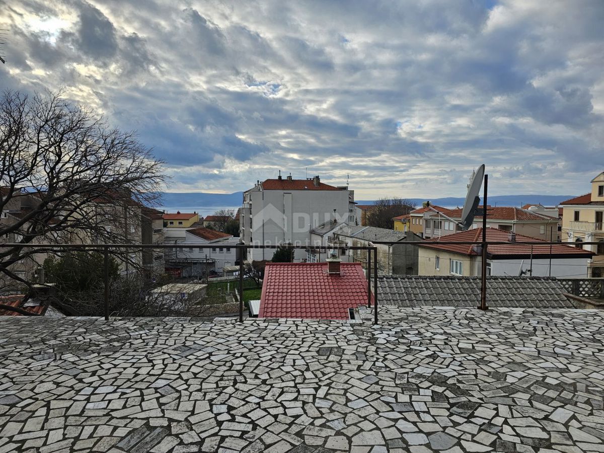 NOVI VINODOLSKI, CENTRO - POSIZIONE TOP! Una casa con un grande potenziale