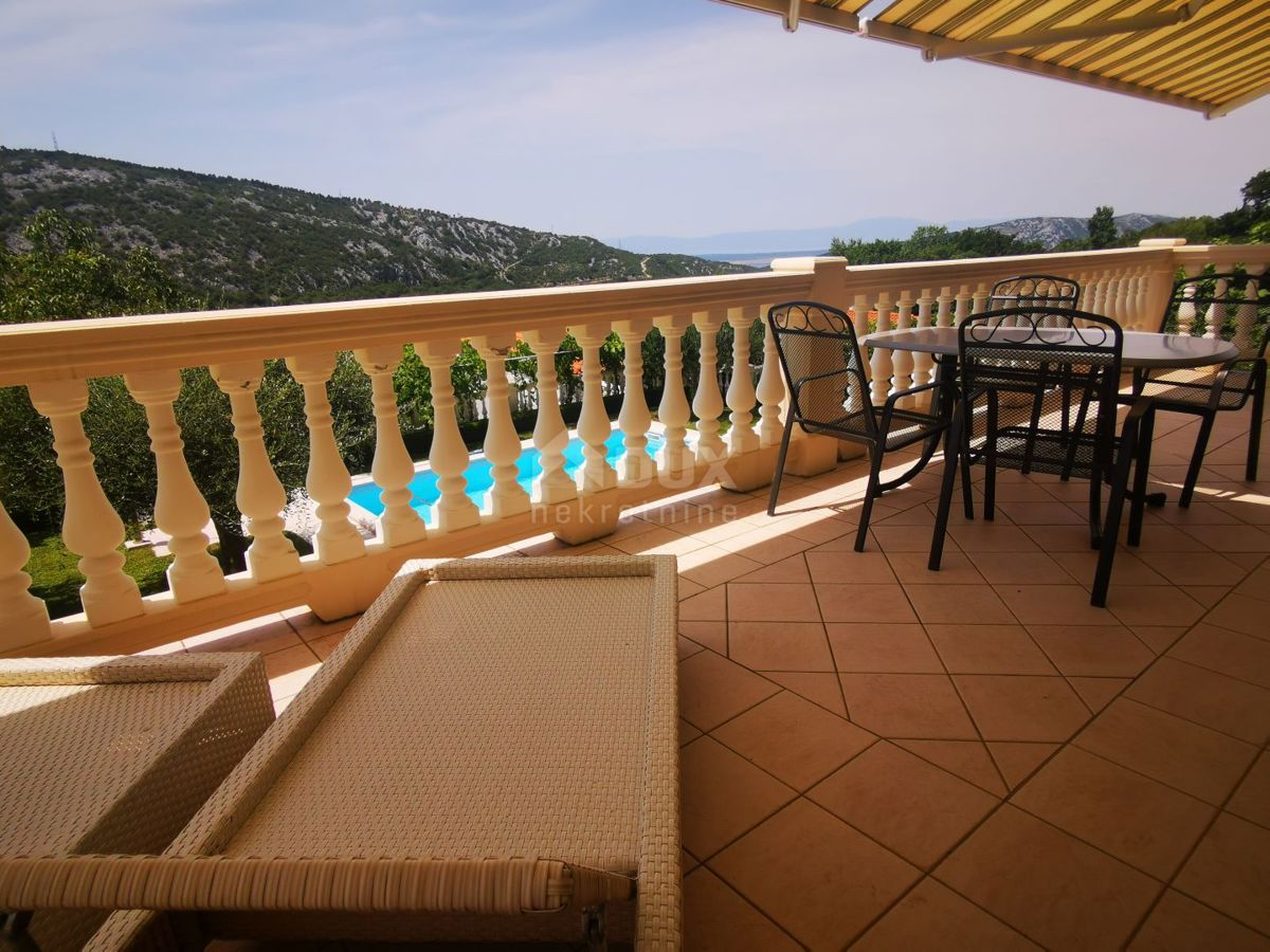 VINODOLSKA DOLINA, BRIBIR - Complesso di 2 ville, vigneto e campo da tennis!