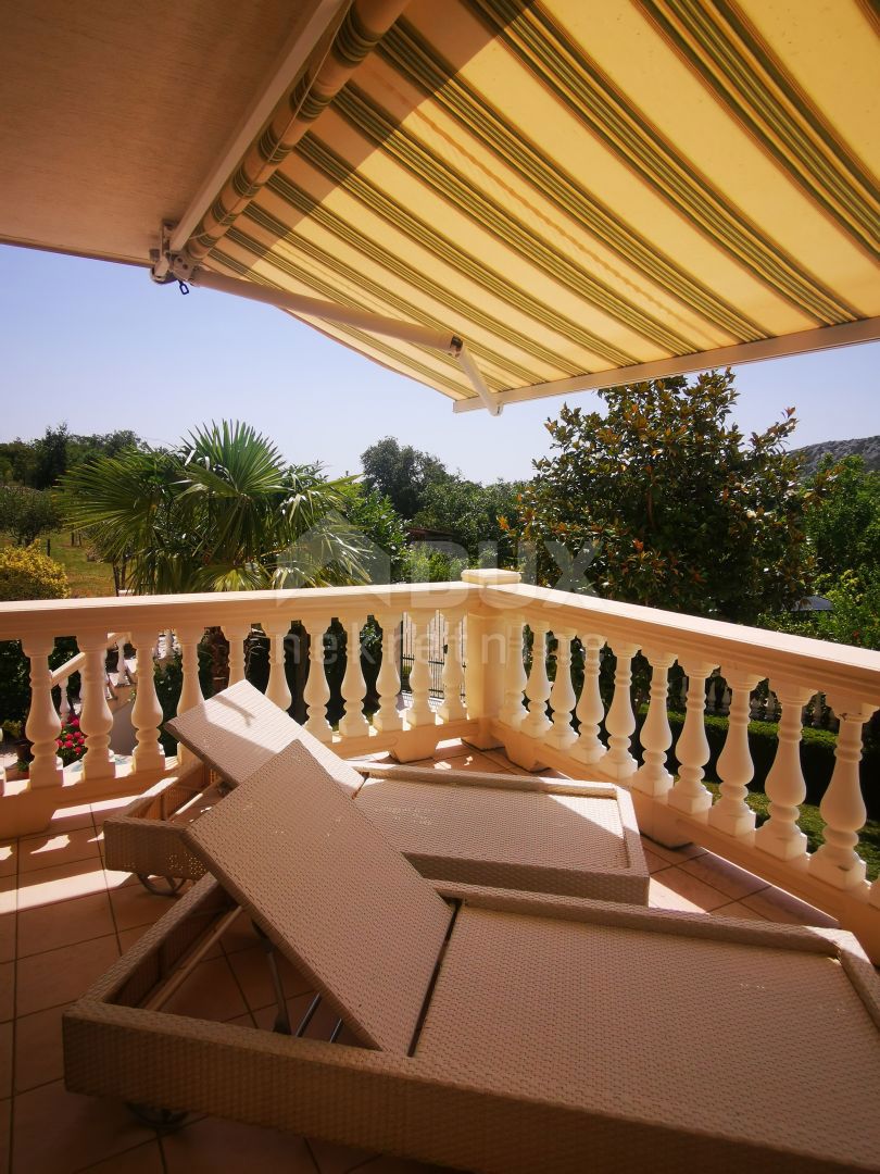 VINODOLSKA DOLINA, BRIBIR - Complesso di 2 ville, vigneto e campo da tennis!