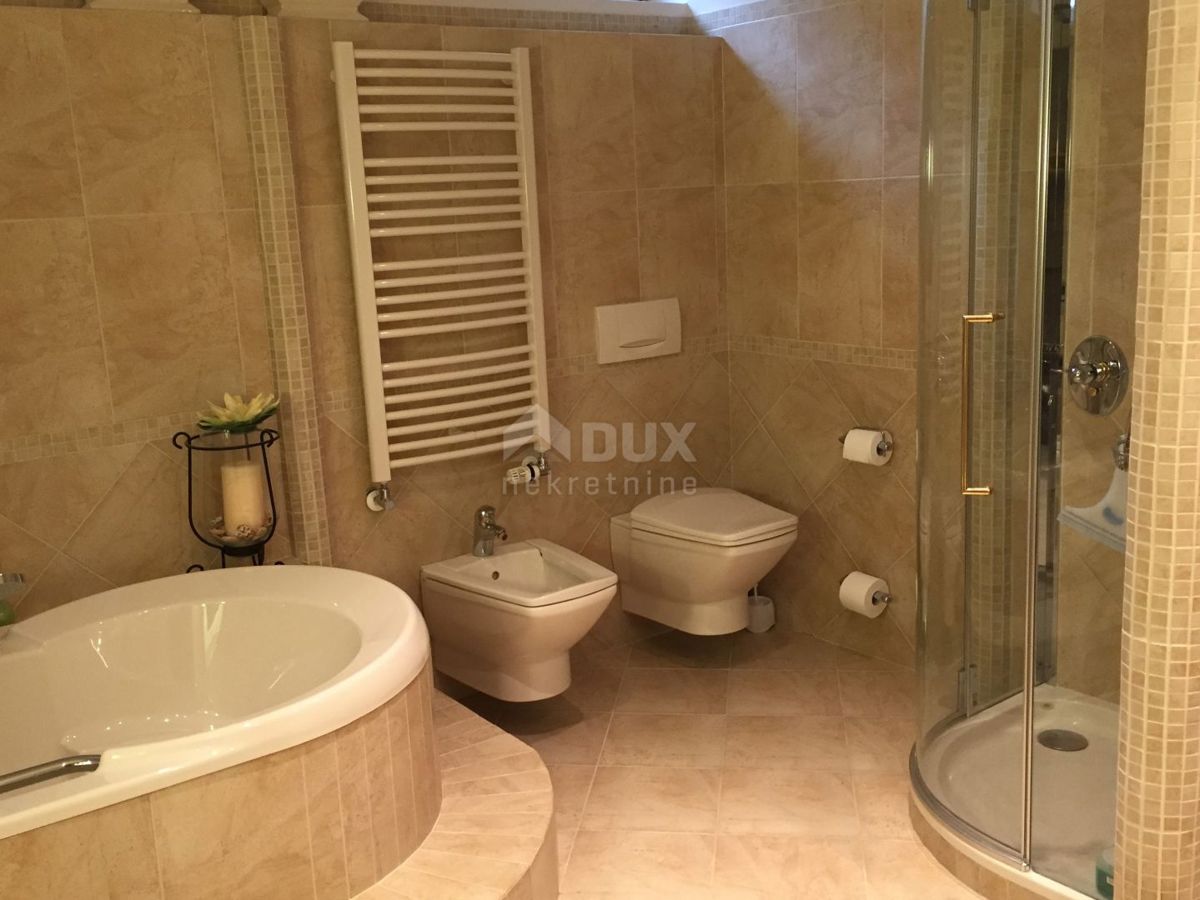 VINODOLSKA DOLINA, BRIBIR - Complesso di 2 ville, vigneto e campo da tennis!