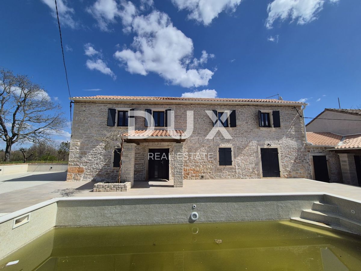 ISTRIA, BARBAN - Casa rustica con piscina