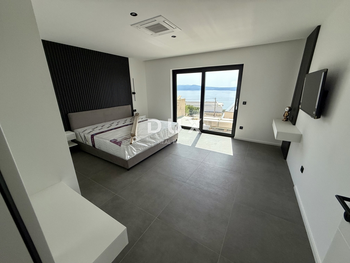 CRIKVENICA - Villa moderna con vista panoramica sul mare
