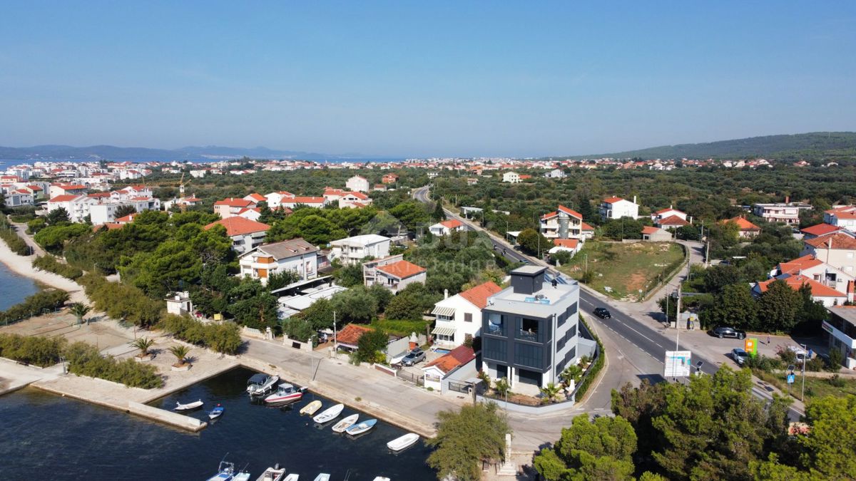 ZADAR, SUKOŠAN, appartamento con 2 camere da letto, attico in splendida costruzione nuova con vista mare