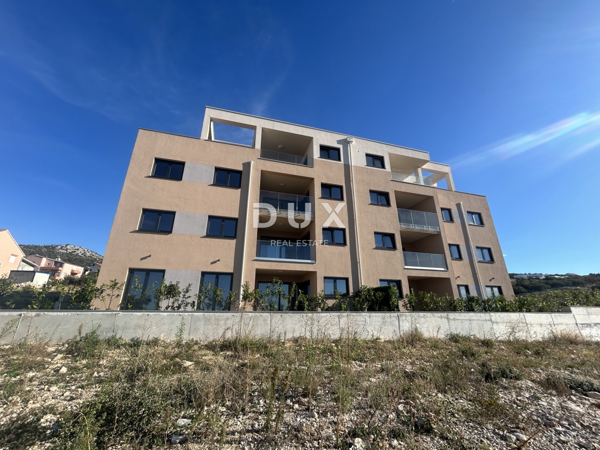 PRIMOŠTEN, DOLAC - Appartamento con due camere da letto in un nuovo edificio con una splendida vista sul mare, PRLIKA!