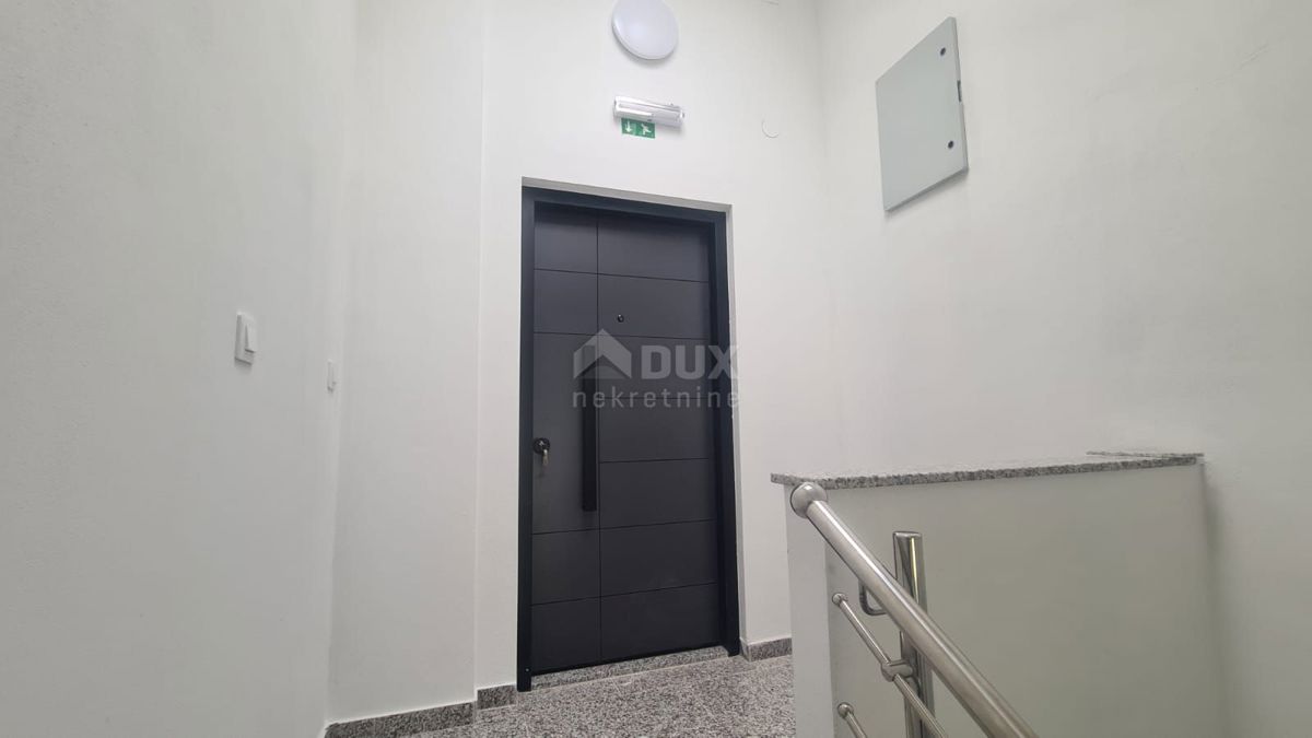 CRIKVENICA - Appartamento in edificio nuovo con vista mare