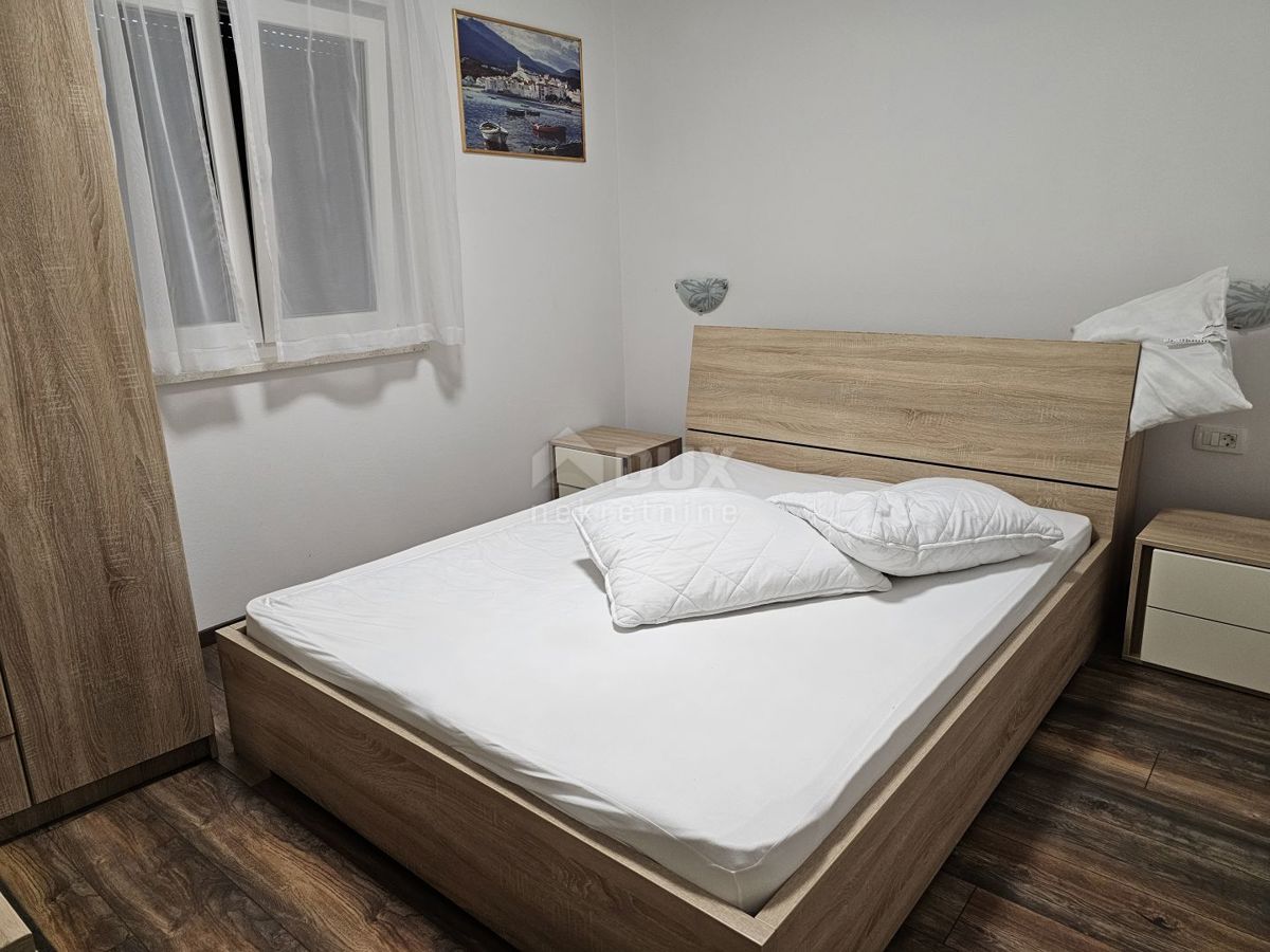 ISOLA DI RAB, BANJOL - 3 camere da letto + bagno in un condominio